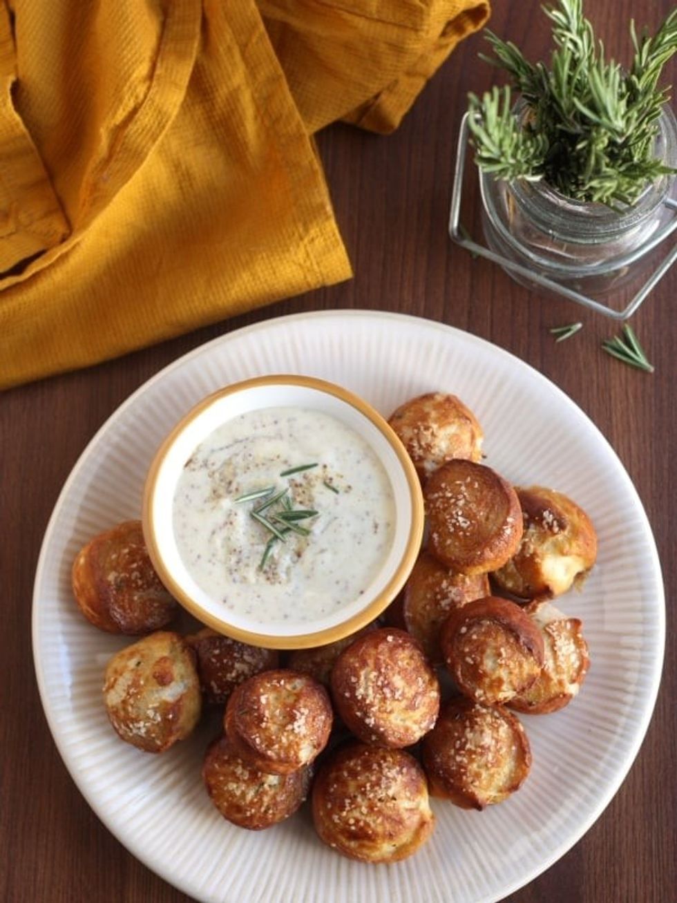 Rosemary Pretzel Bites with Honey Mustard Dipping Sauce