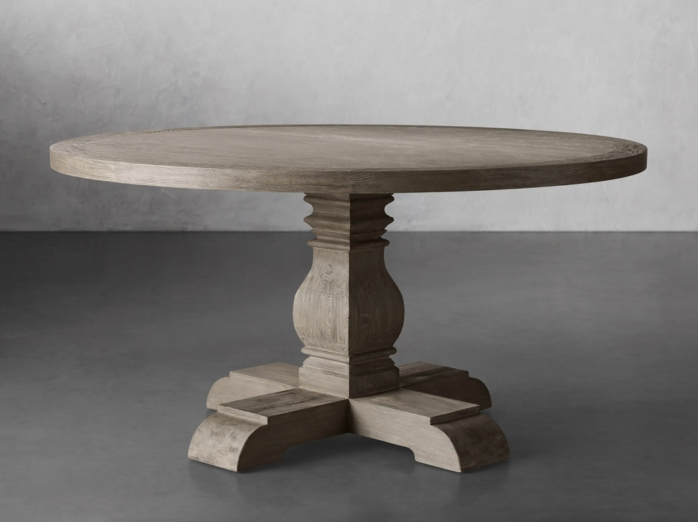 round dining table