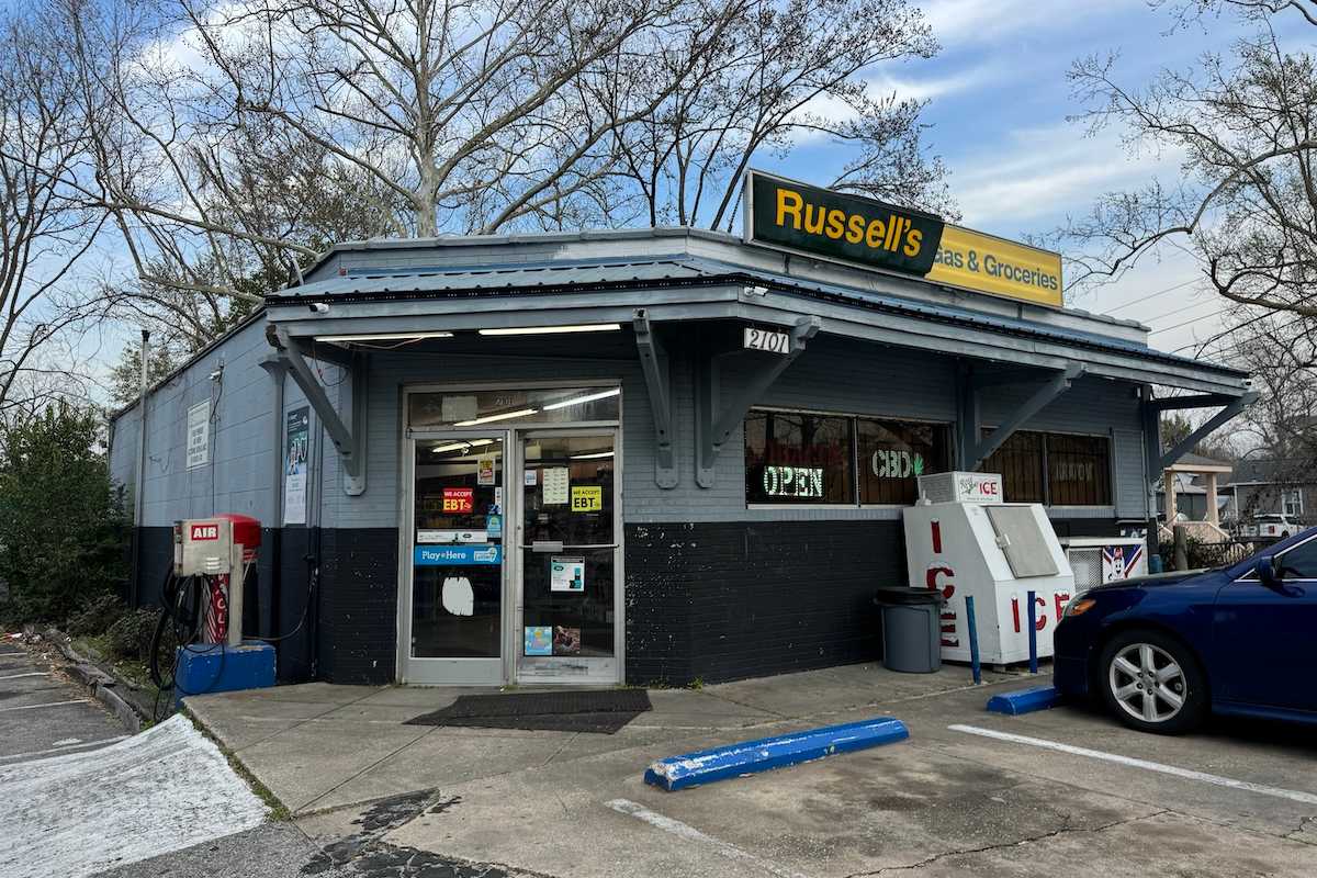 Russell's Quik Stop