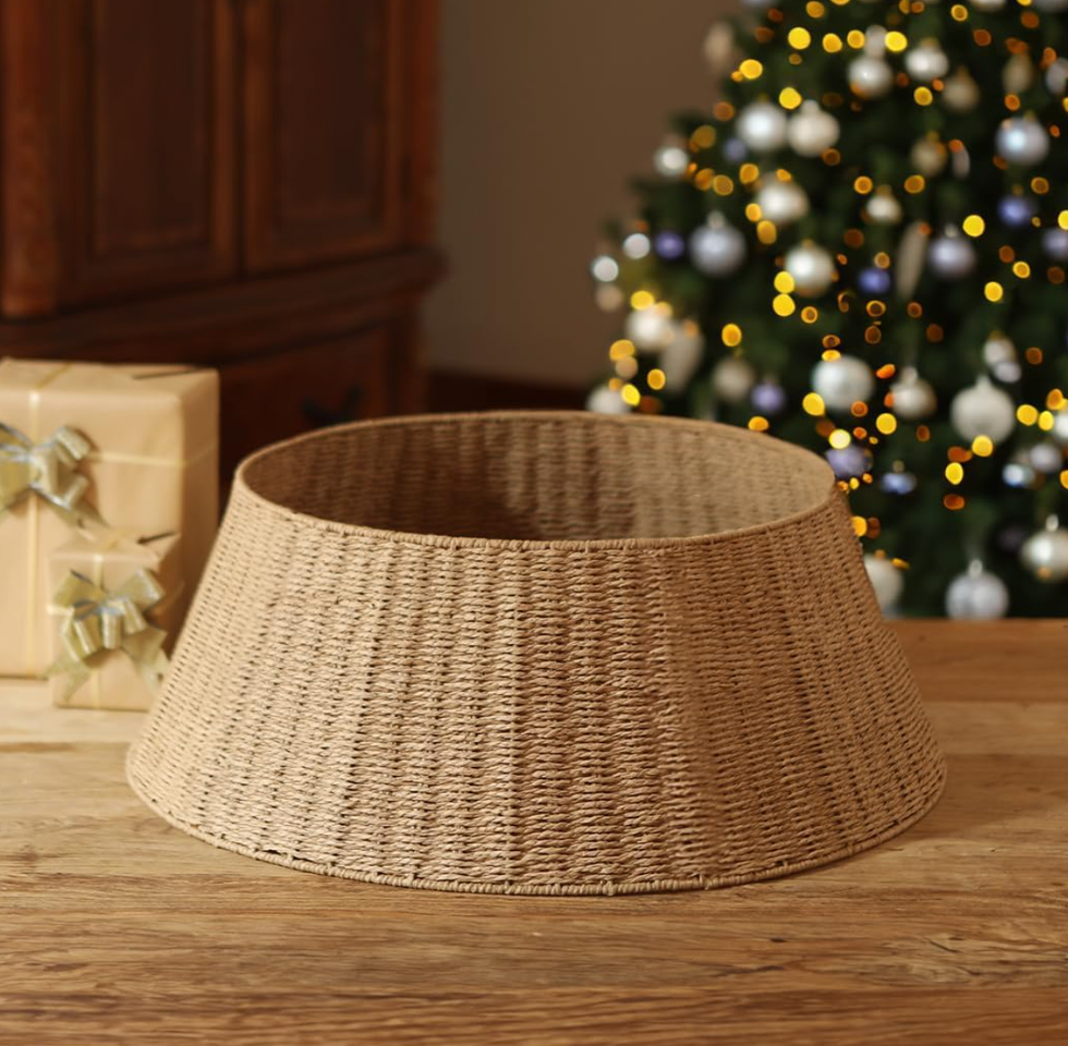 Rustic Farmhouse Christmas Tree Collar