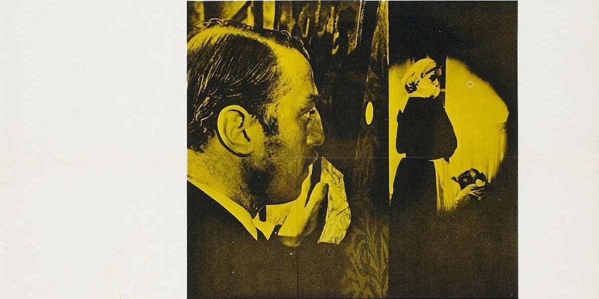 S\u00e9ance On A Wet Afternoon