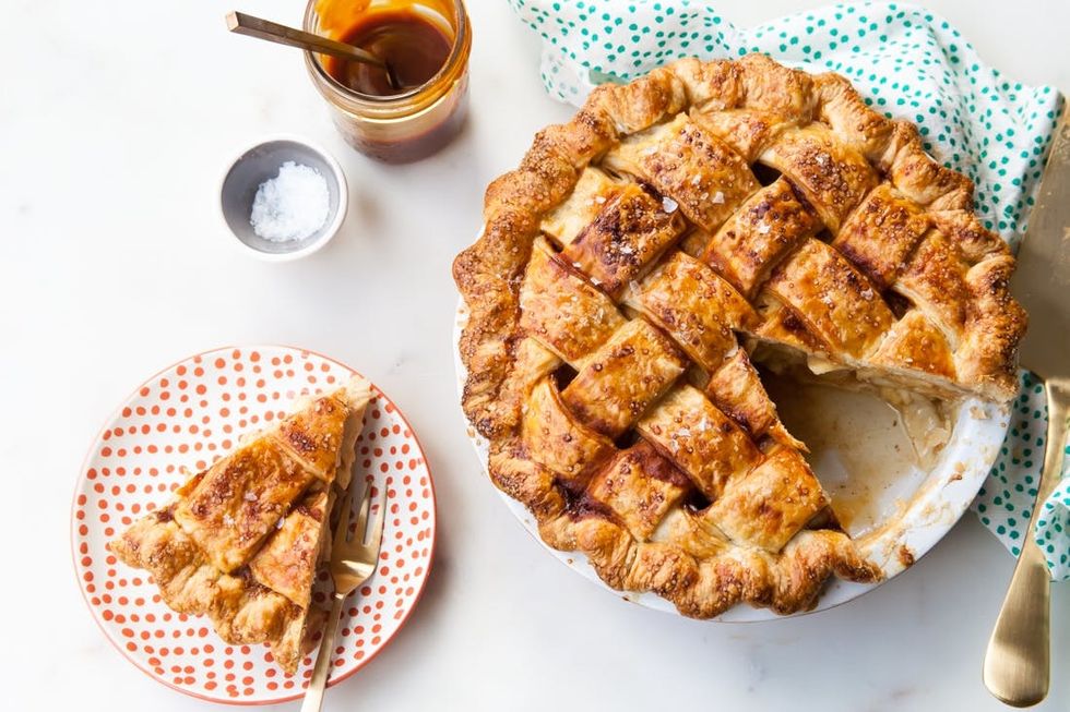 saltedcaramelapplepie_19