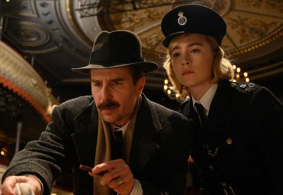 Sam Rockwell and Saoirse Ronan in See How They Run