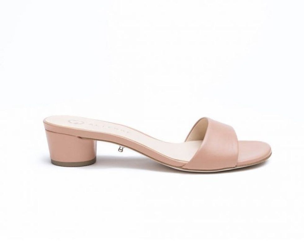 Sandal_blush_profile_1080-864