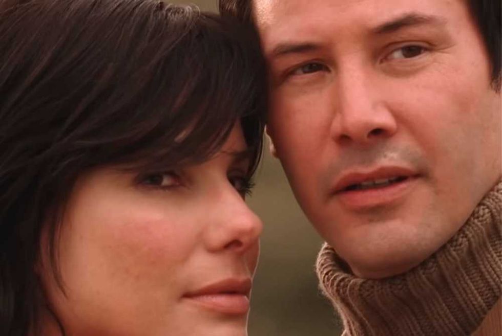 Sandra Bullock and Keanu Reeves in The Lakehouse
