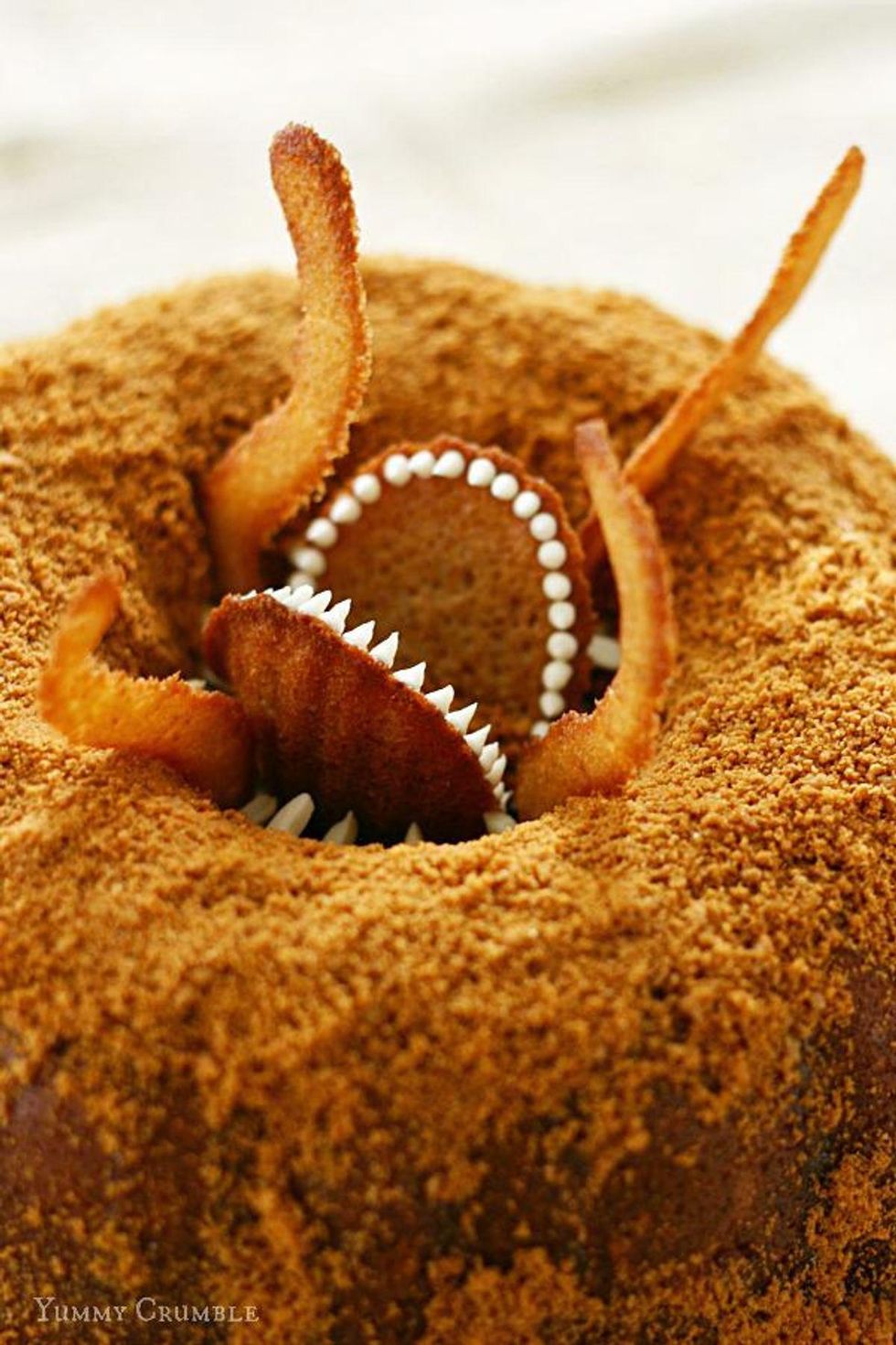 Sarlacc Bundt Cake
