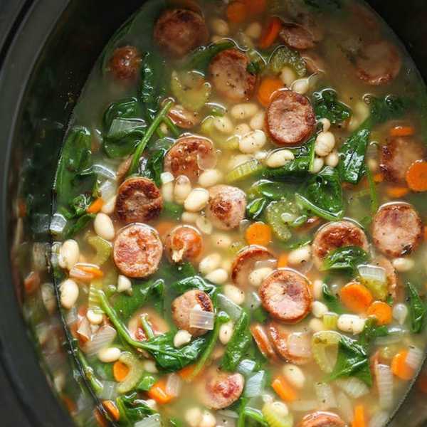 Sausage, Spinach, and White Bean Soup