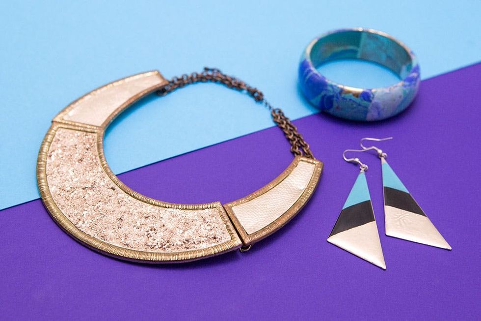 Savers_Jewelry_Video_09