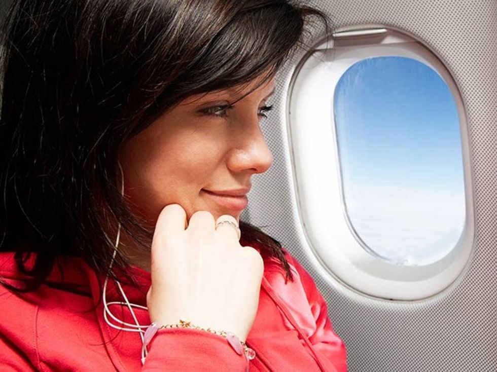 New App Seateroo Lets You Pay to Switch Seats on a Plane Brit + Co