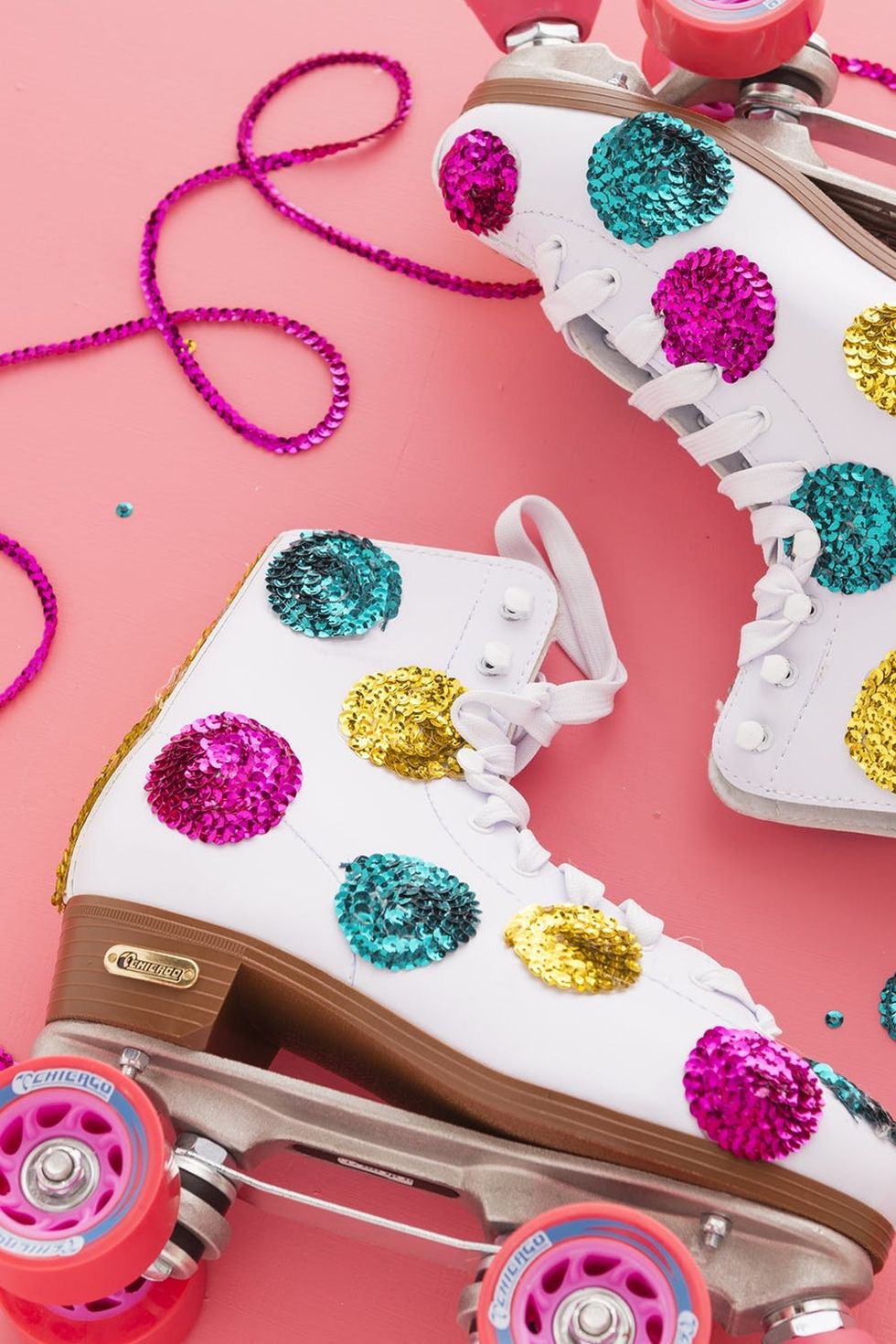 Sequin_RollerSkates_005