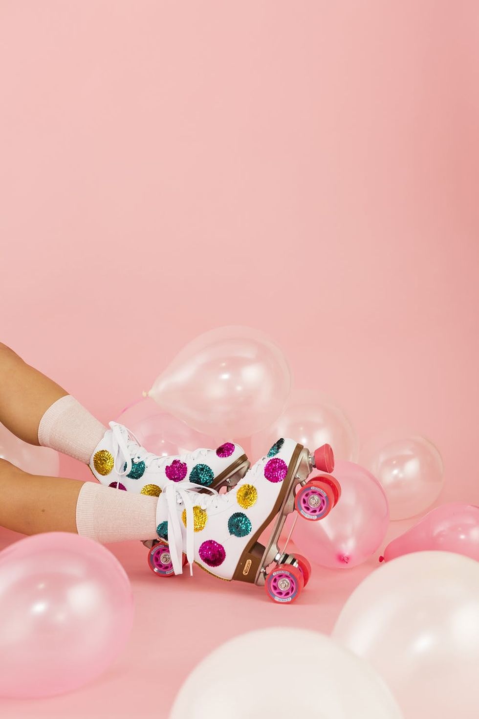 Sequin_RollerSkates_020