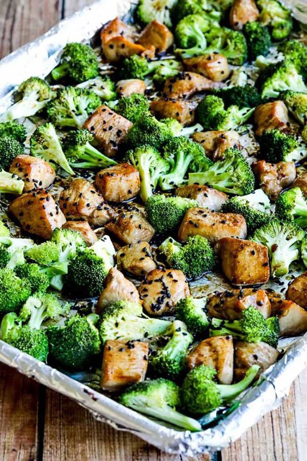 sesame chicken and broccoli