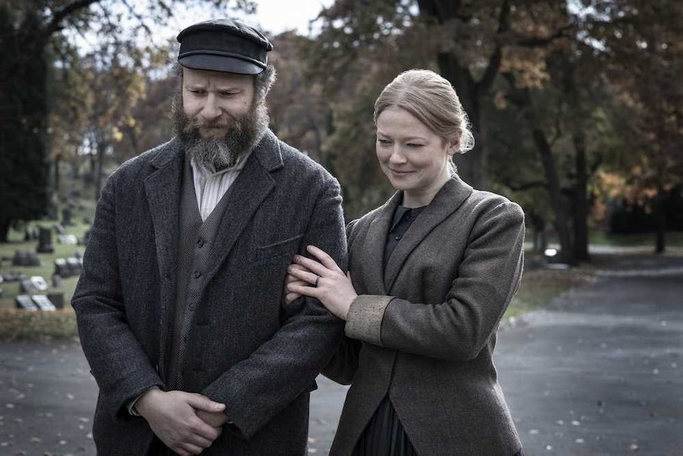 Seth Rogen and Sarah Snook in An American Pickle on HBO Max