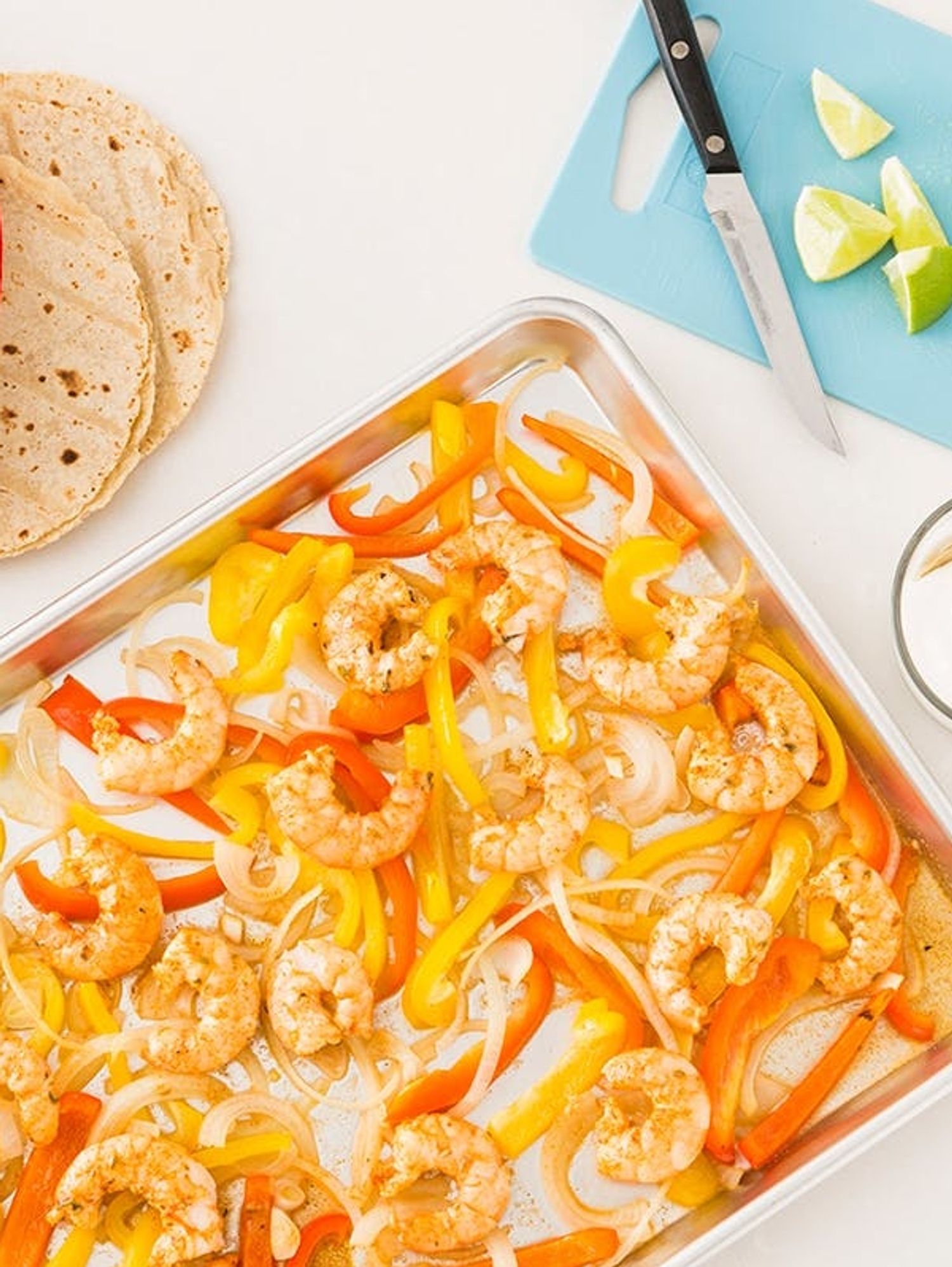 sheet pan shrimp fajitas for low carb dinners