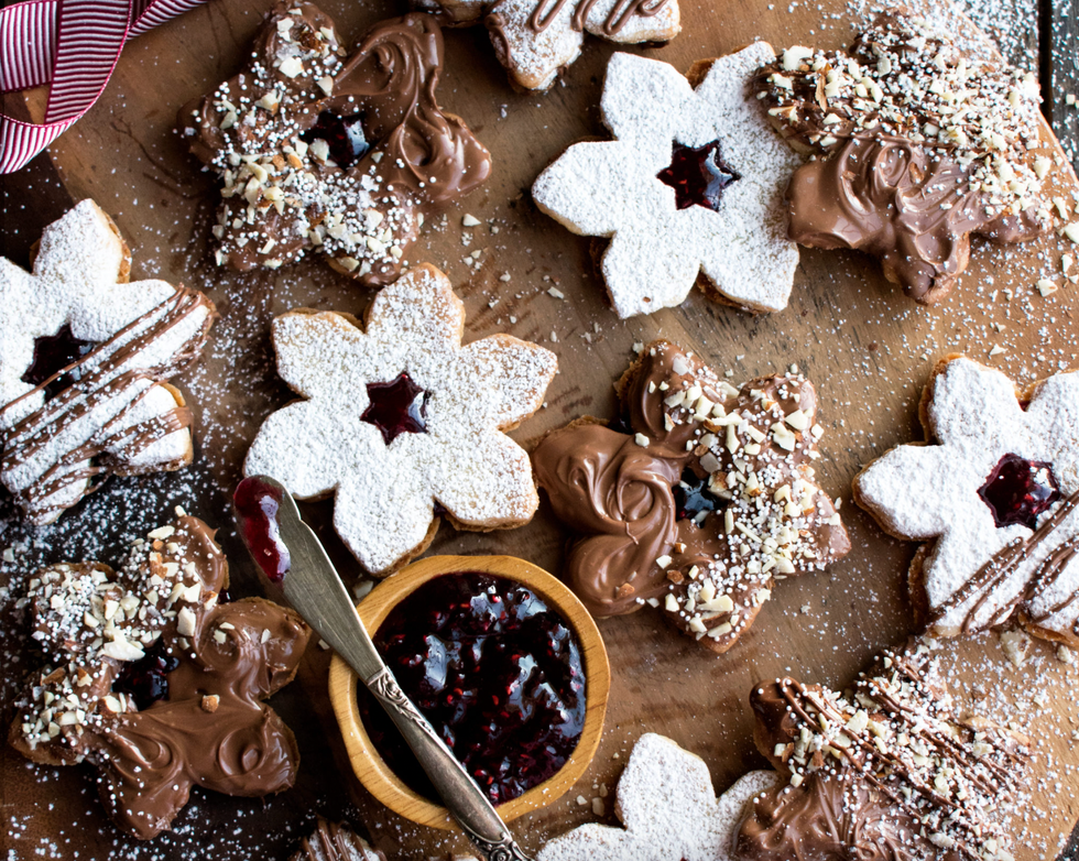 shortbread cookie with jam