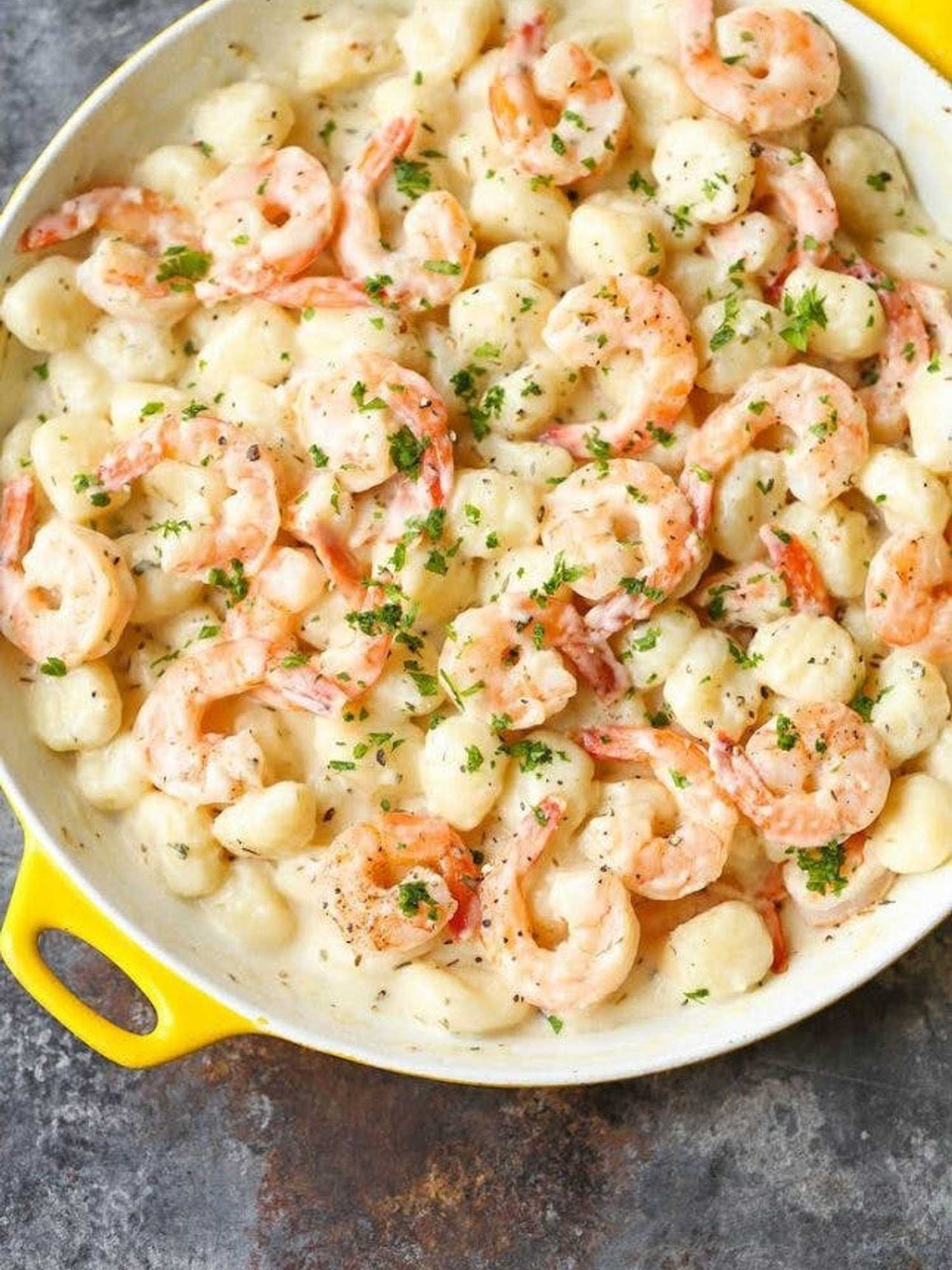 Shrimp and Gnocchi With Garlic Parmesan Cream Sauce