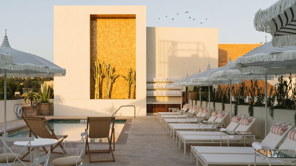 Silver Lake Pool & Inn Where To stay in LA