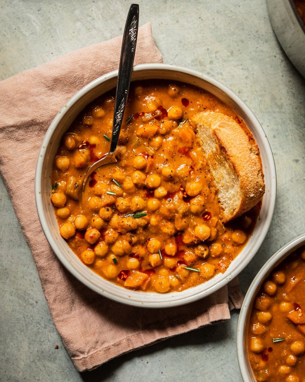 Simple Chickpea Soup with Rosemary & Garlic