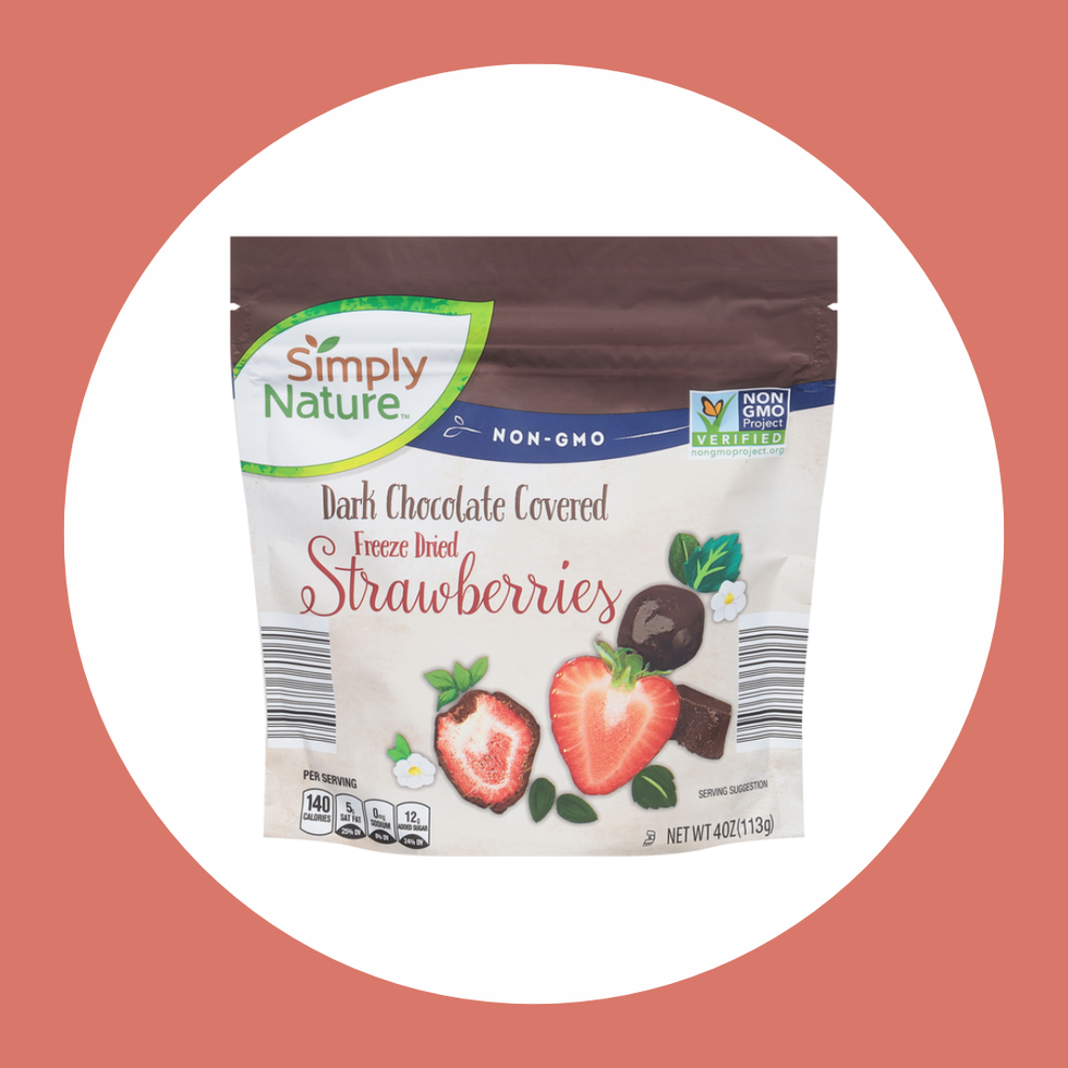 Simply Nature Dark Chocolate-Covered Freeze-Dried Strawberries