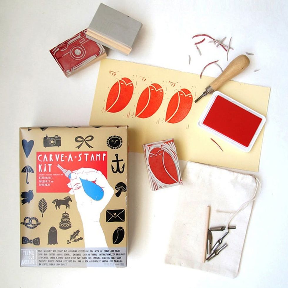 SK100-carve-a-stamp-kit-with-box