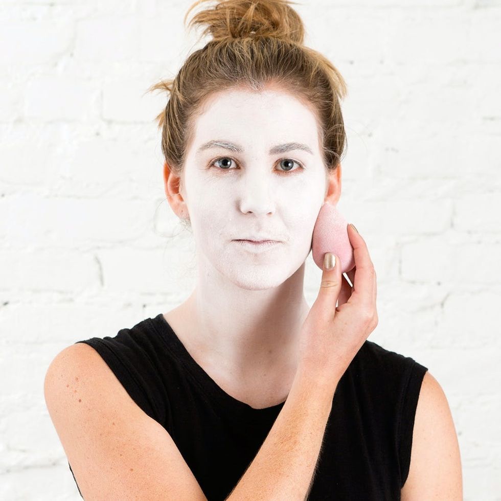 SkeletonHalloweenCostumeMakeup3