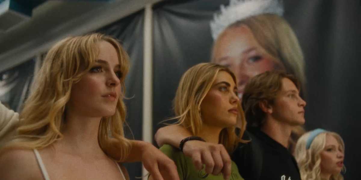 slanted mckenna grace Maitreyi Ramakrishnan