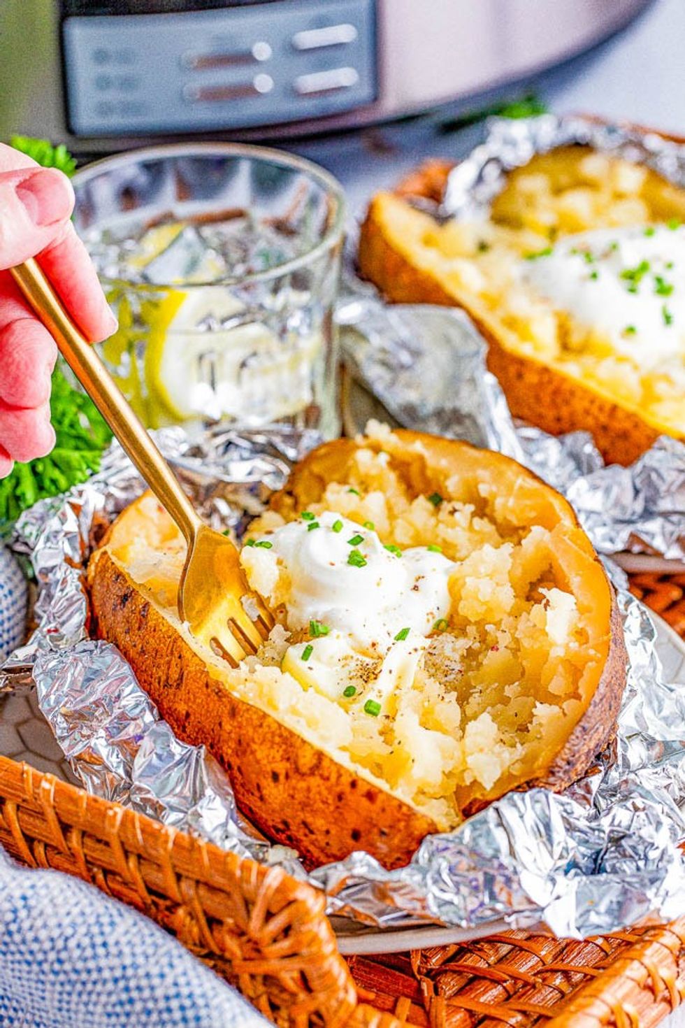 Slow cooked baked potatos