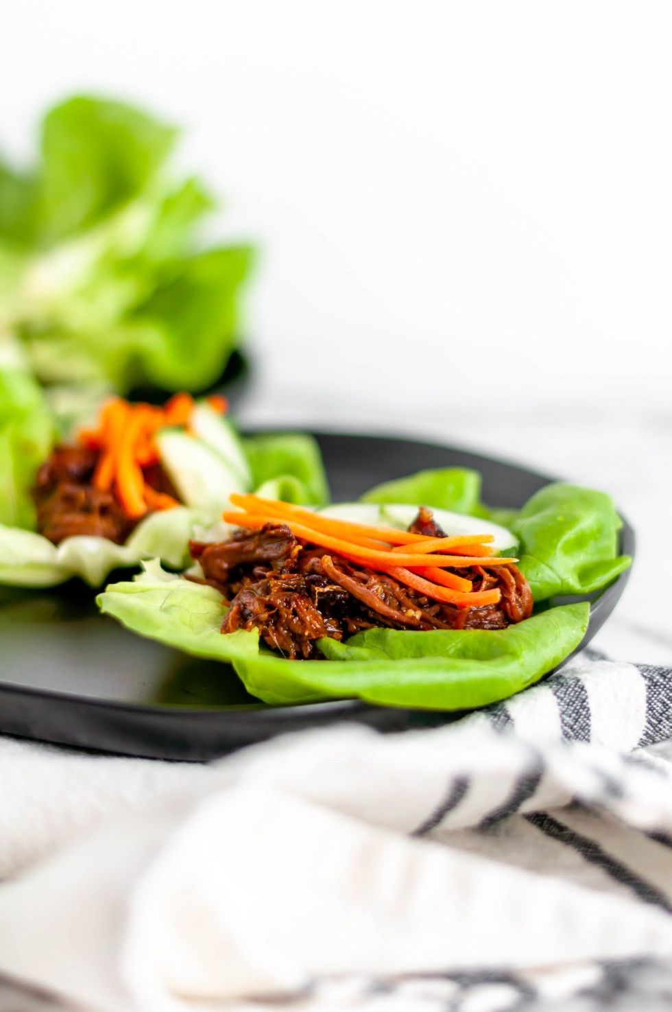 Slow-Cooker Asian Beef Lettuce Wraps