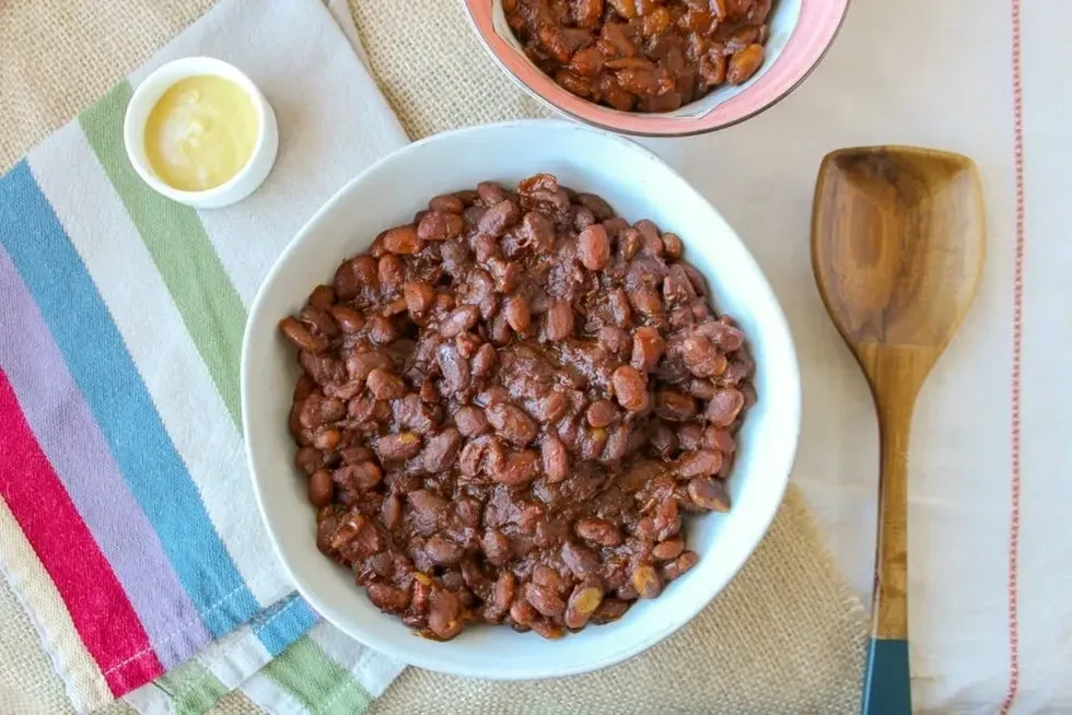 Slow Cooker Baked Beans