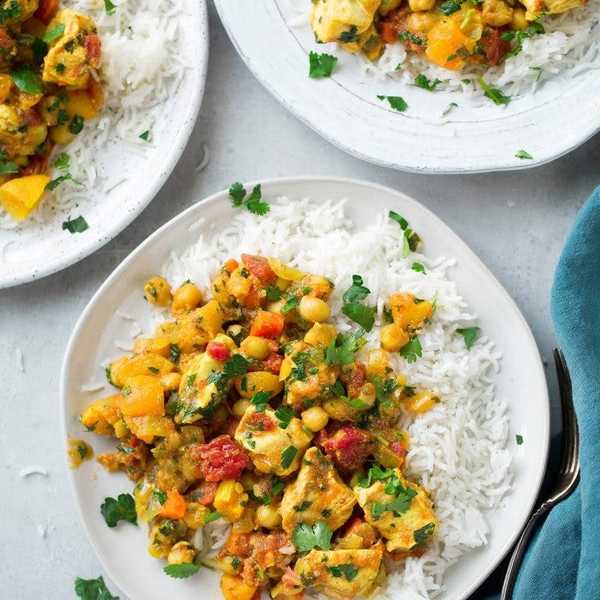 Slow Cooker Chicken and Chickpea Tagine