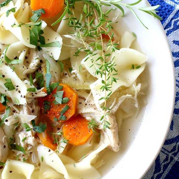 Slow-Cooker Chicken Noodle Soup easy crockpot meals