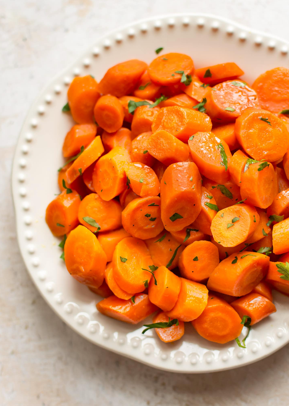 Slow cooker crockpot honey glazed carrots