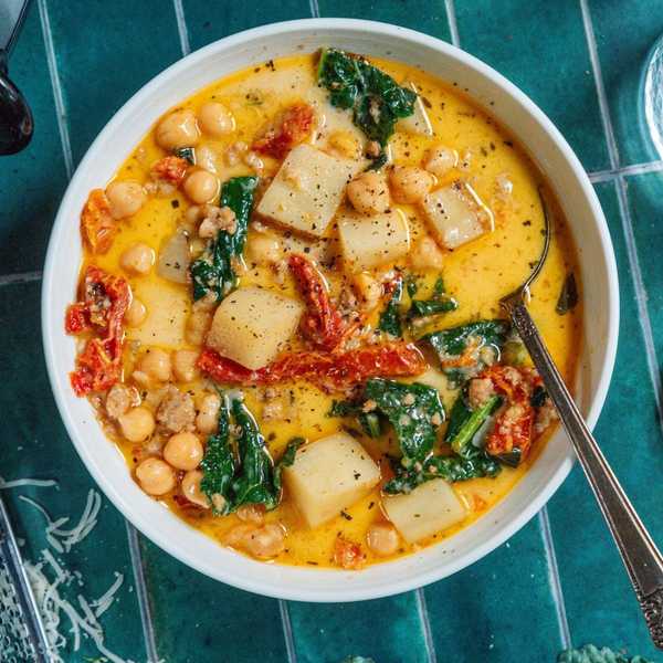 Slow Cooker Marry Me Chickpea Soup