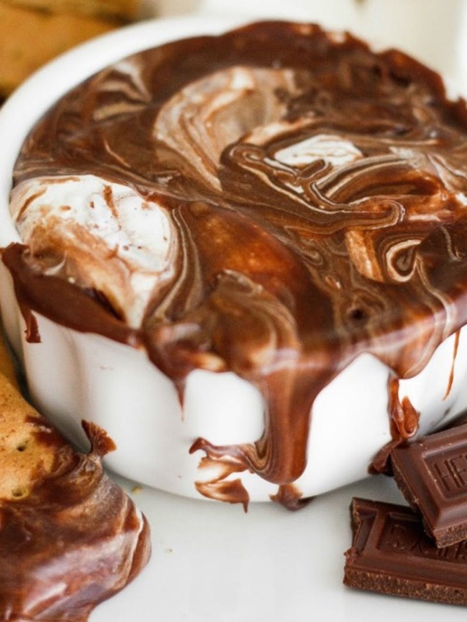 Slow Cooker S'mores Dip