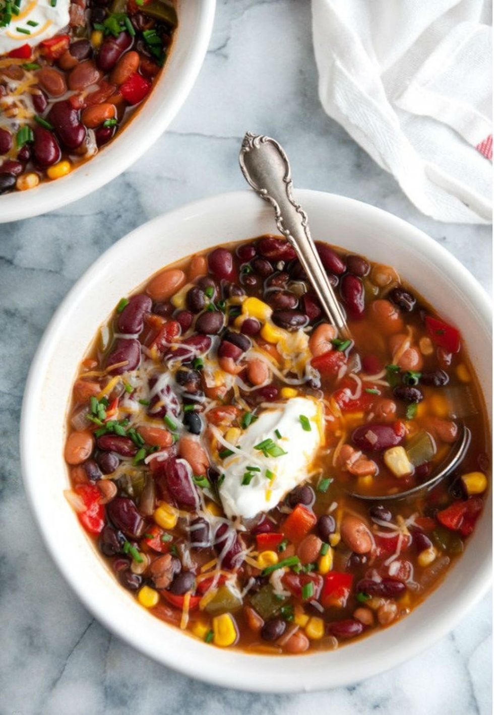 Slow Cooker Three Bean Chili recipes with beef broth