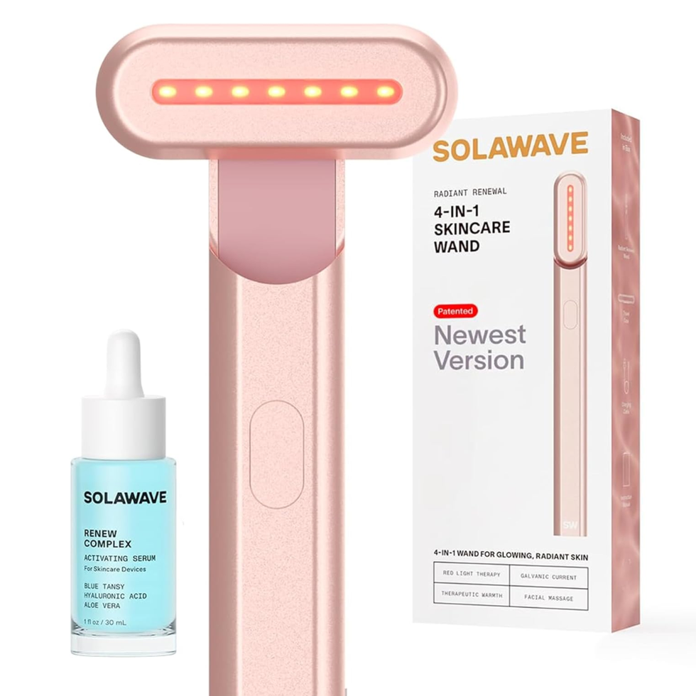 Solawave 4-in-1 Radiant Renewal Wand and Serum Bundle