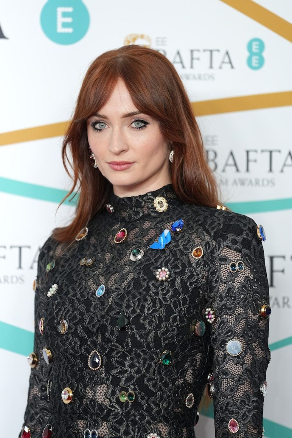 sophie turner as nesta archeron