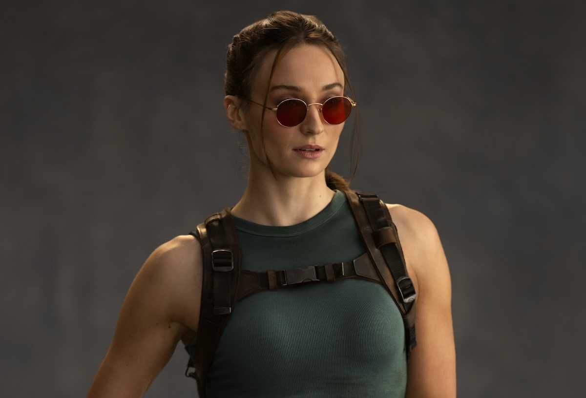 sophie turner lara croft