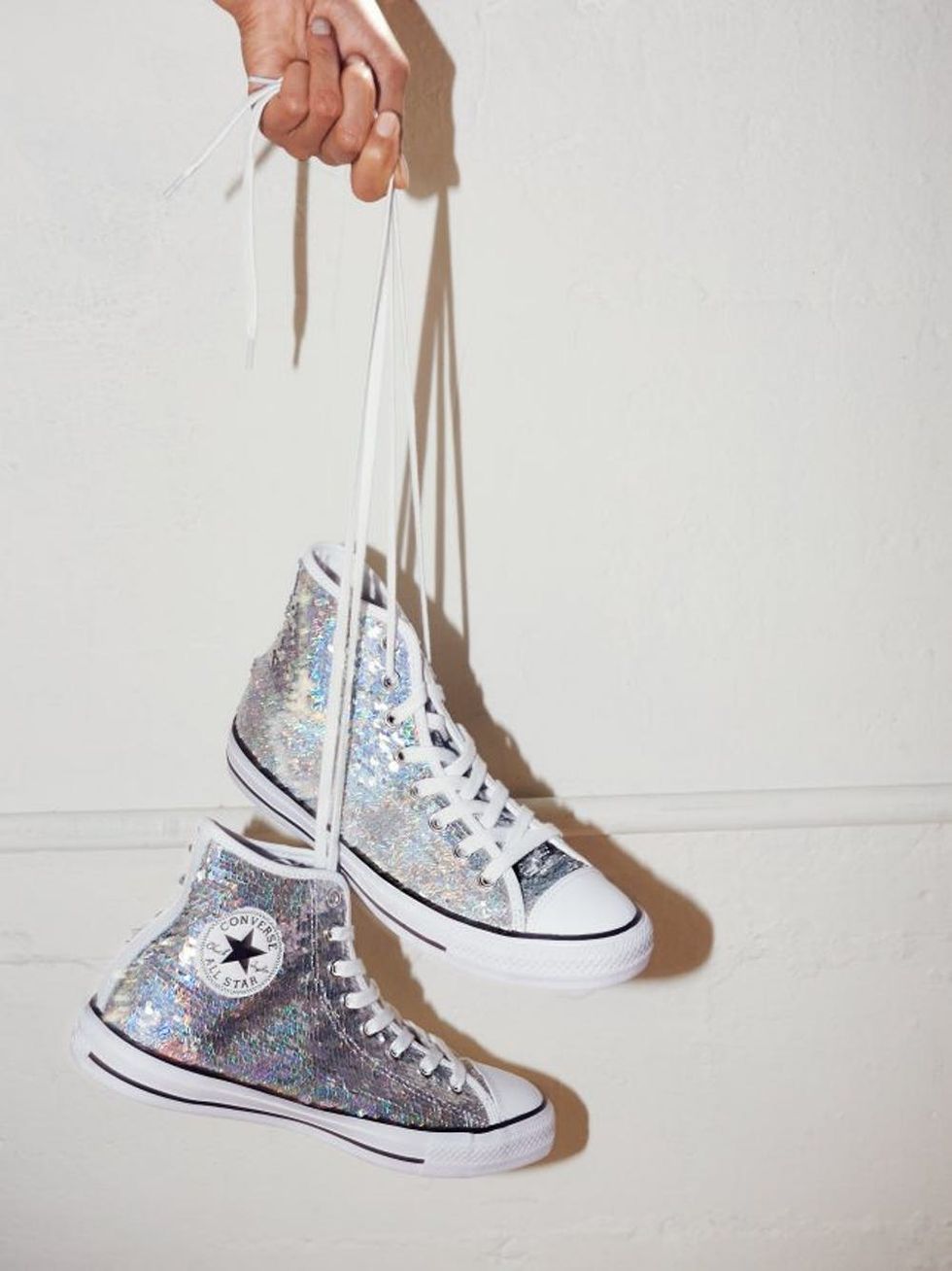 sparkly-converse