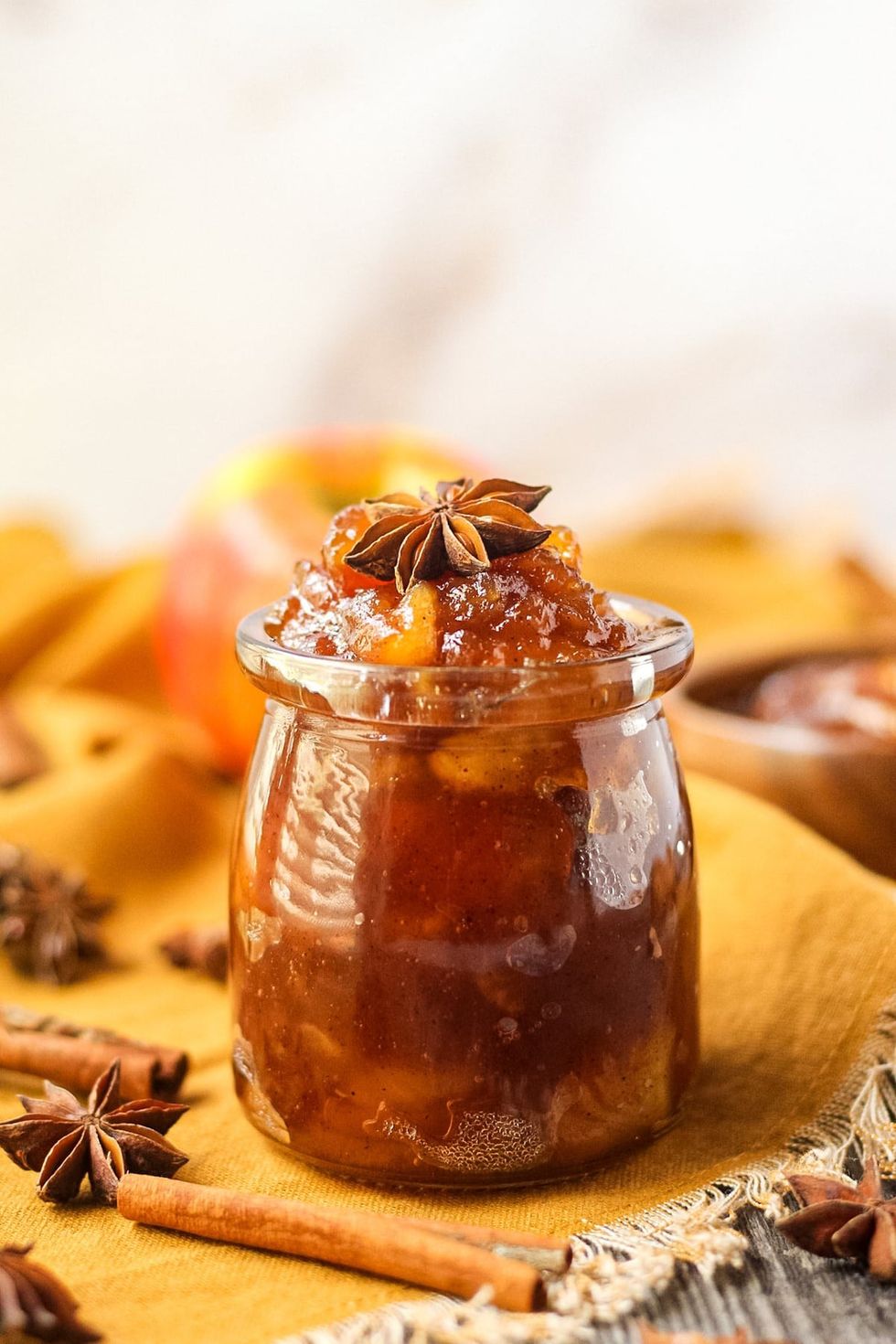 Spiced apple jam