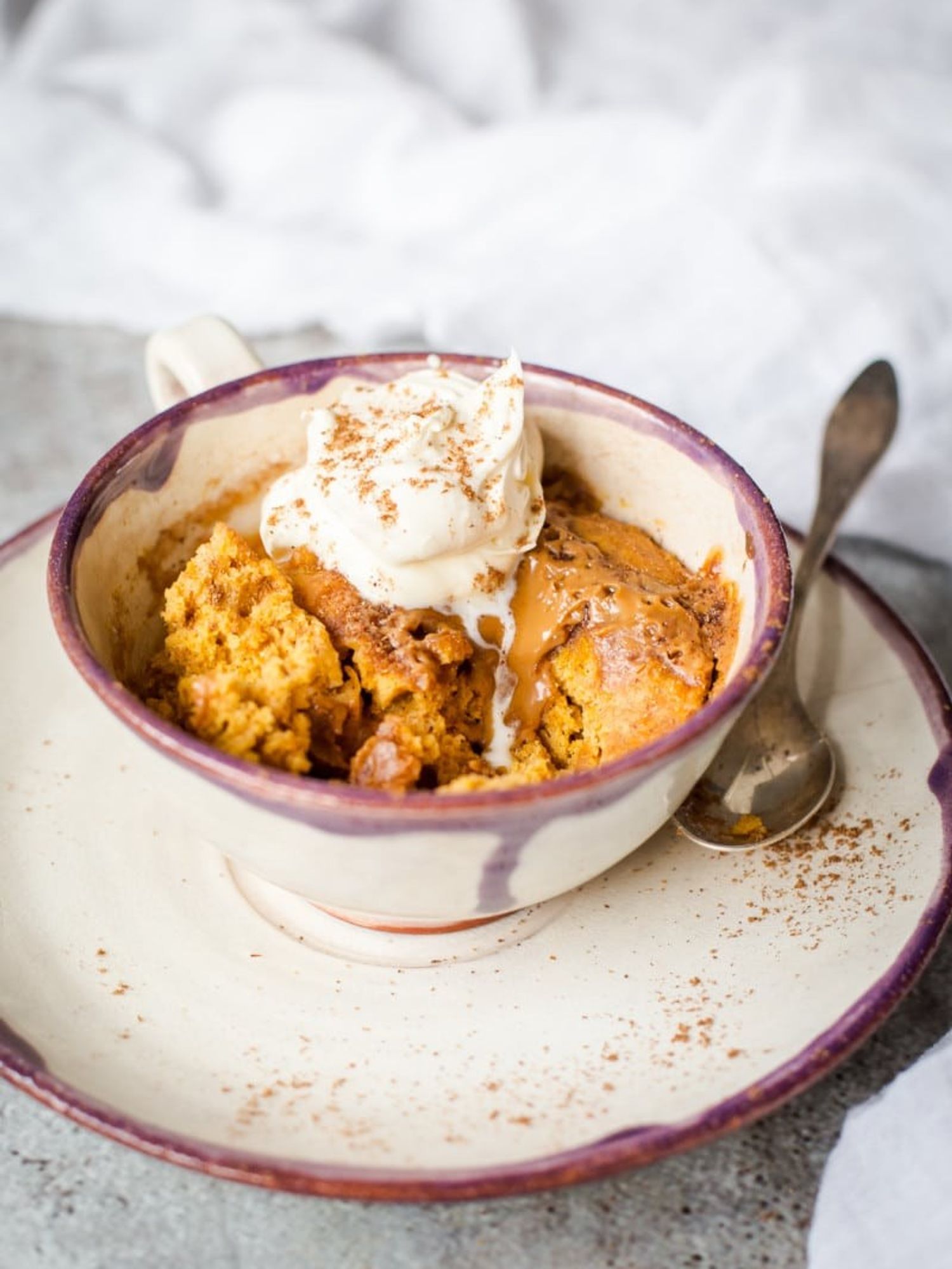 Spiced Pumpkin Molten Mug Cake