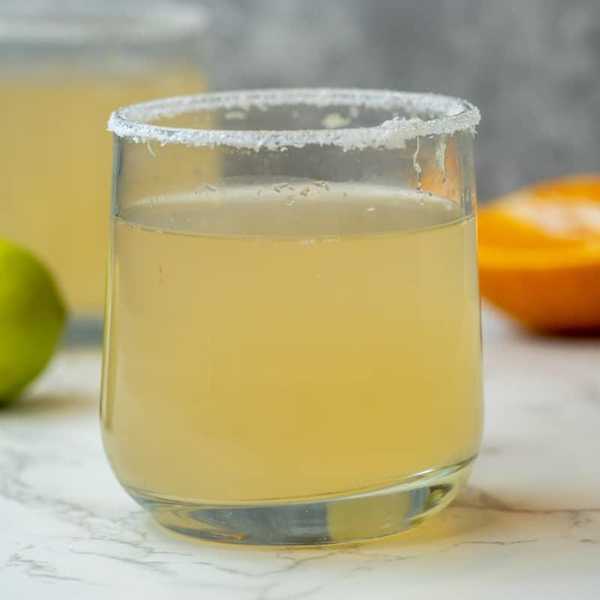 Spicy Margarita Mocktail With Grapefruit