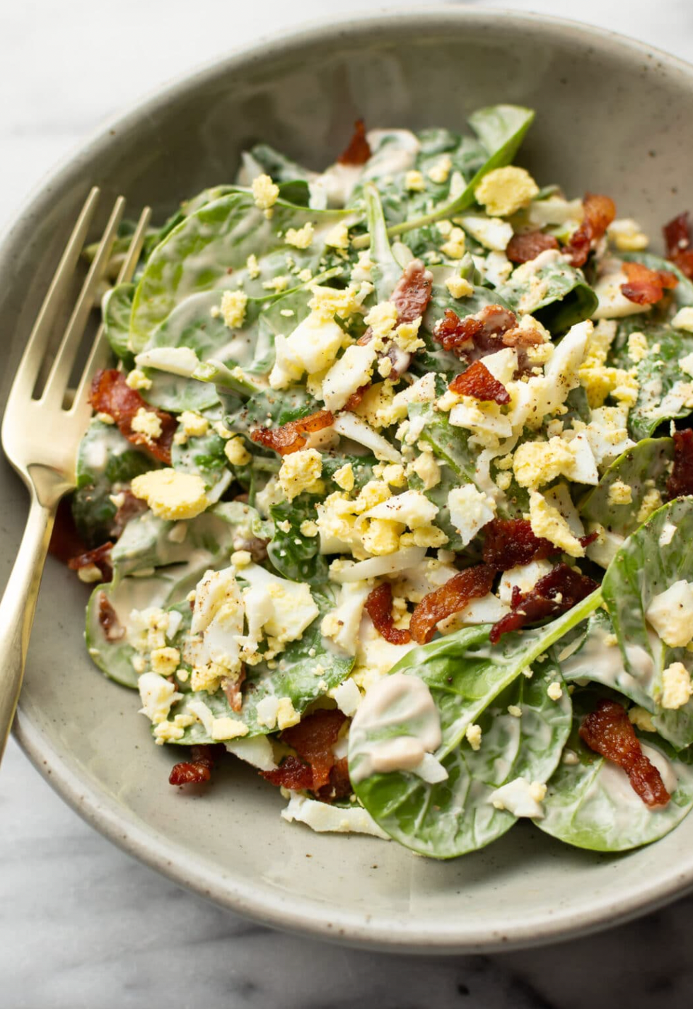 SPINACH SALAD WITH BACON AND EGGS