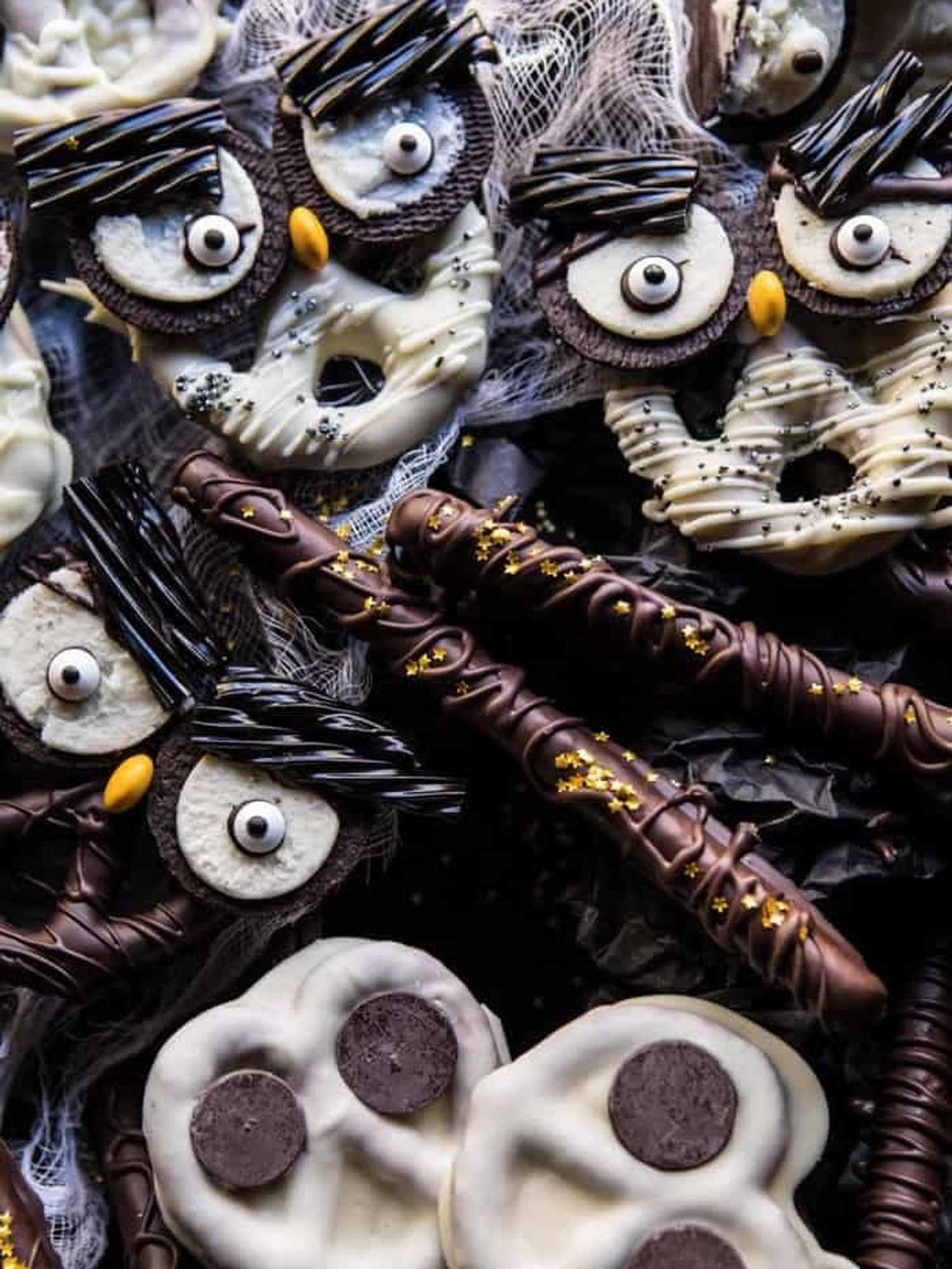 Spooky Halloween Pretzels