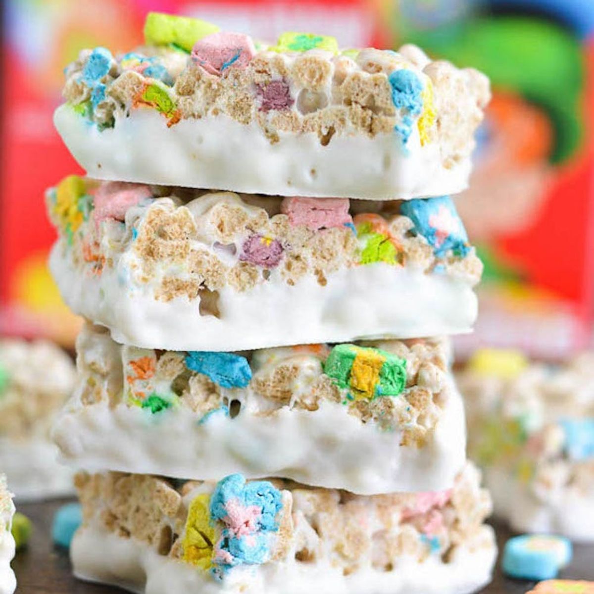 Stacked picture of a lucky charms cereal bar.