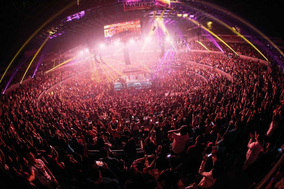 stadium concert