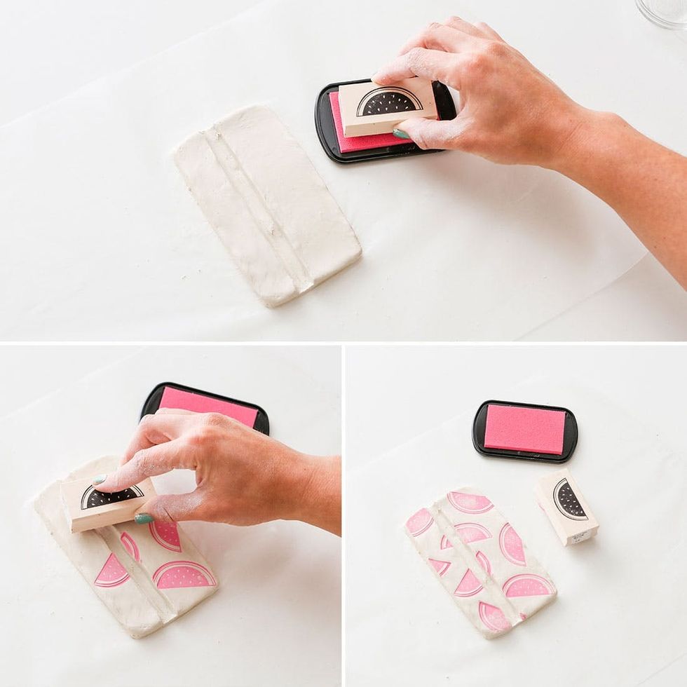 Stamping-Phone-Holder