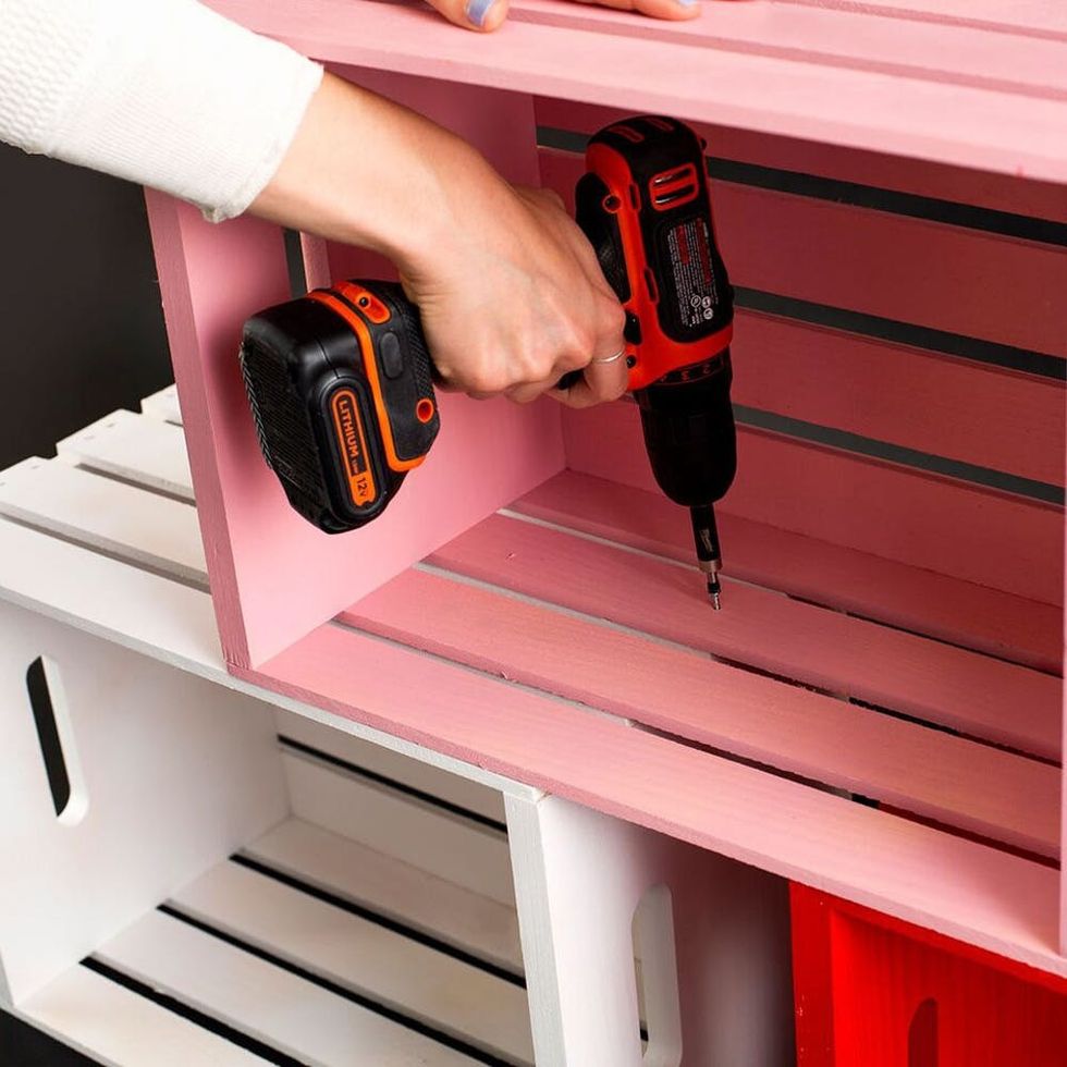 Step-2.2-Crate-Bookshelf