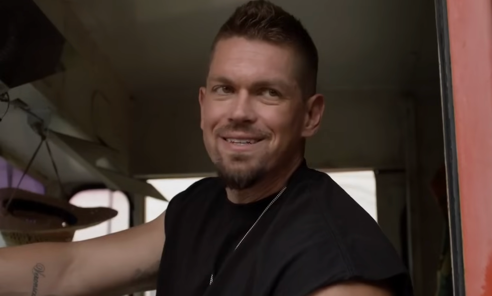 Steve Howey in Shameless on Showtime