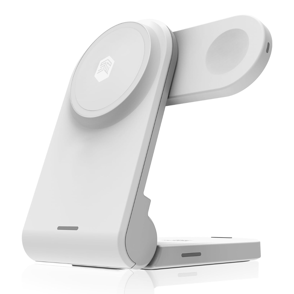 STM ChargeTree Mag 3-In-1 Wireless Charging Station